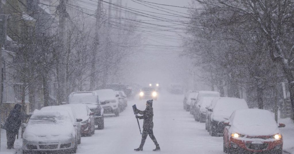 Massive winter storm prompts weather warnings across several provinces