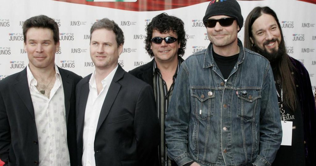 SNL’ at 50: Gord Sinclair on the Tragically Hip's weed-fuelled flub on live TV