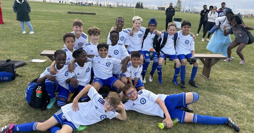 Parent grateful for community support after soccer coach — and ,000 — disappear