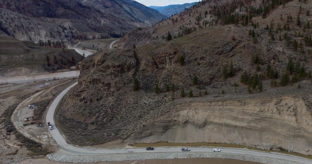 Flood watch up due to possible ice jam on B.C. Interior waterways