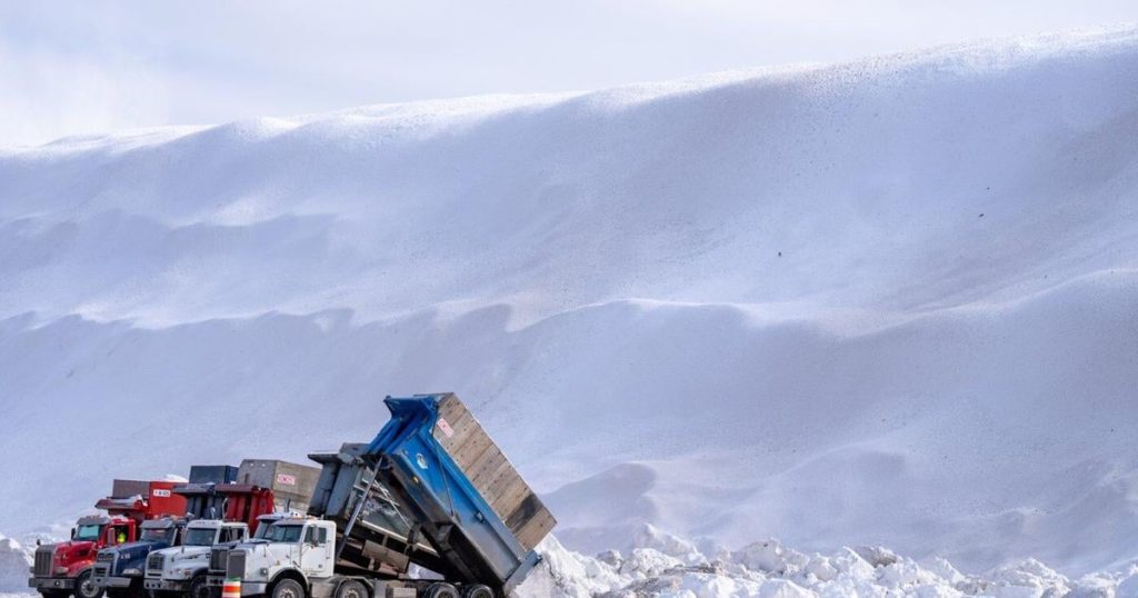 Operation snowfall: A look at how Montreal is cleaning up after back-to-back storms