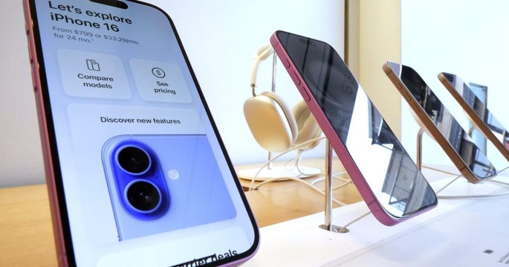 Apple shareholders to consider scrapping diversity programs amid backlash