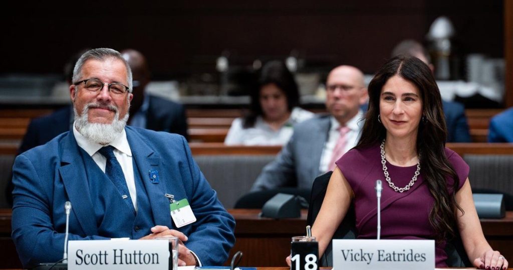 Media, telecom firms ask CRTC to ease up on regulation as they compete with streaming