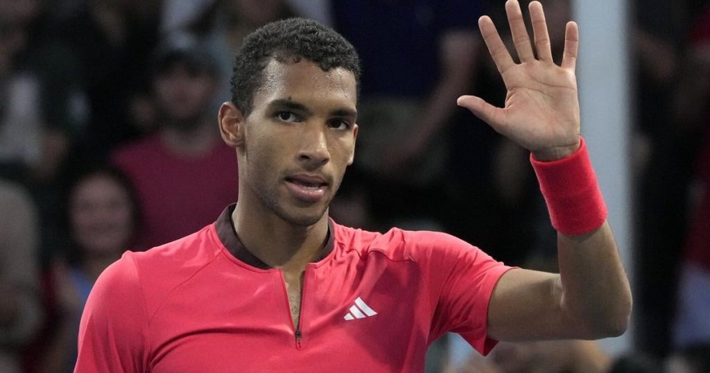 Canada’s Auger-Aliassime advances to Dubai final, chance for third title of 2025