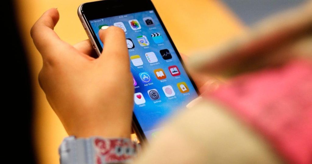 Judge weighs whether to block Florida’s social media ban for minors