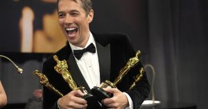 Oscar winners – and losers – laugh, drink and dance together at after-parties