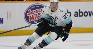 Lightning acquire Gourde and Bjorkstrand and Panthers get Vanecek as NHL trade action heats up