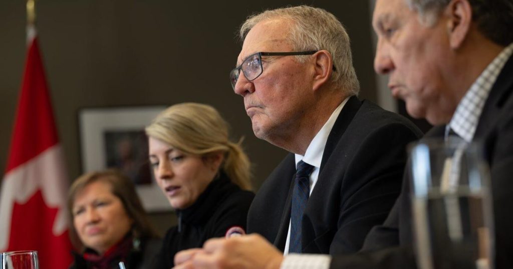 Ottawa announces locations for first three Arctic military hubs