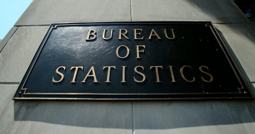 Canadian jobs market grinds to halt