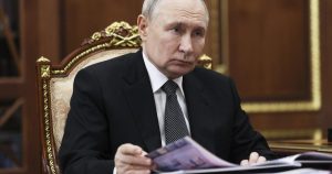 US resumes military aid and intelligence sharing as Ukraine says it is open to a 30-day ceasefire