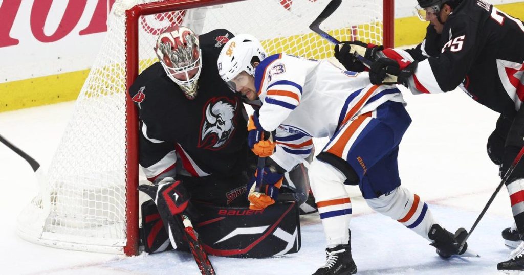 NHL roundup: Sabres snap six-game losing streak with 3-2 win over Oilers