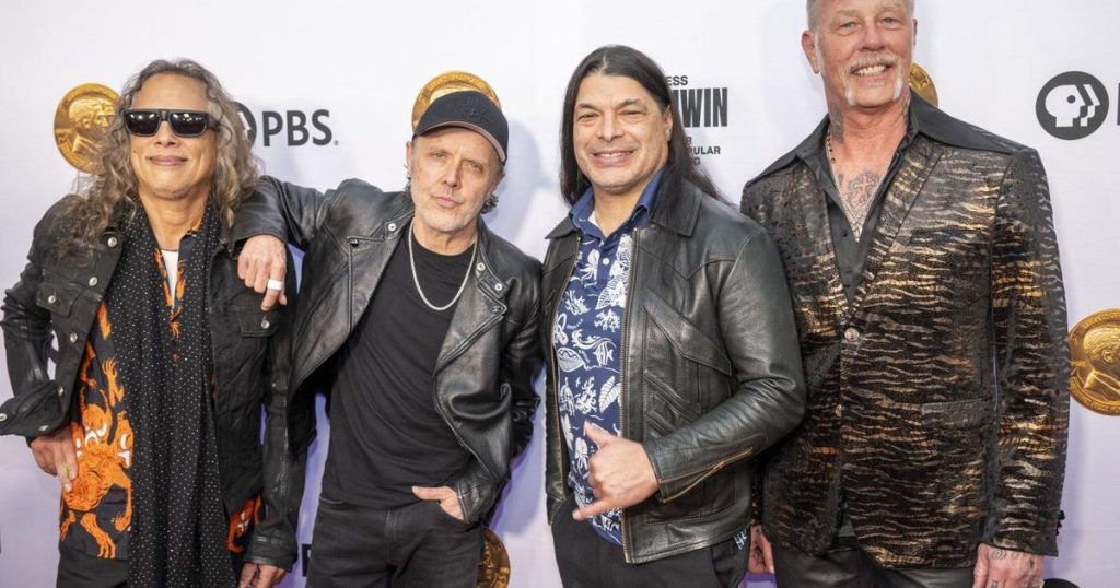 Metallica’s epic Mexico City show comes to Apple Vision Pro, bringing viewers closer to their hits