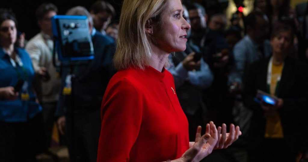 EU foreign policy chief says that global trade war works in China’s interests