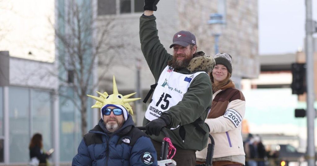 Former reality TV star Jessie Holmes wins longest-ever Iditarod Trail Sled Dog Race in Alaska