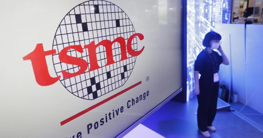 Taiwan’s president hails Arizona chips project in meeting with visiting governor