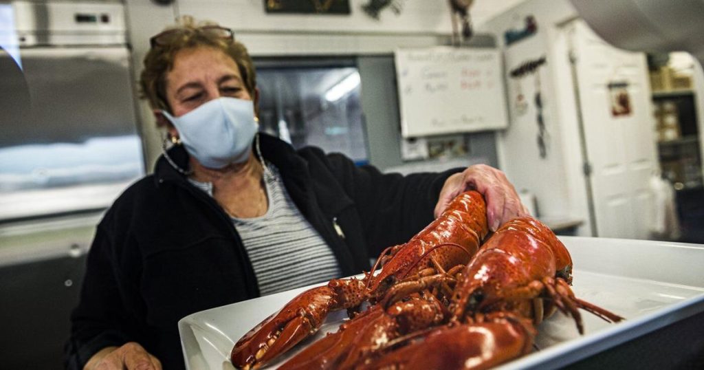 New Brunswick premier concerned about effect of Chinese tariffs on seafood