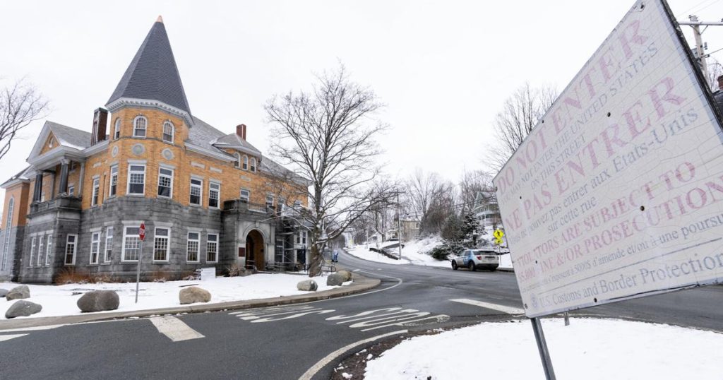 Residents, politicians react to U.S. decision to limit Canadian access to border-straddling library |