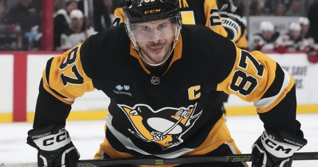 Sidney Crosby breaks Wayne Gretzky’s NHL record with his 20th season averaging a point per game