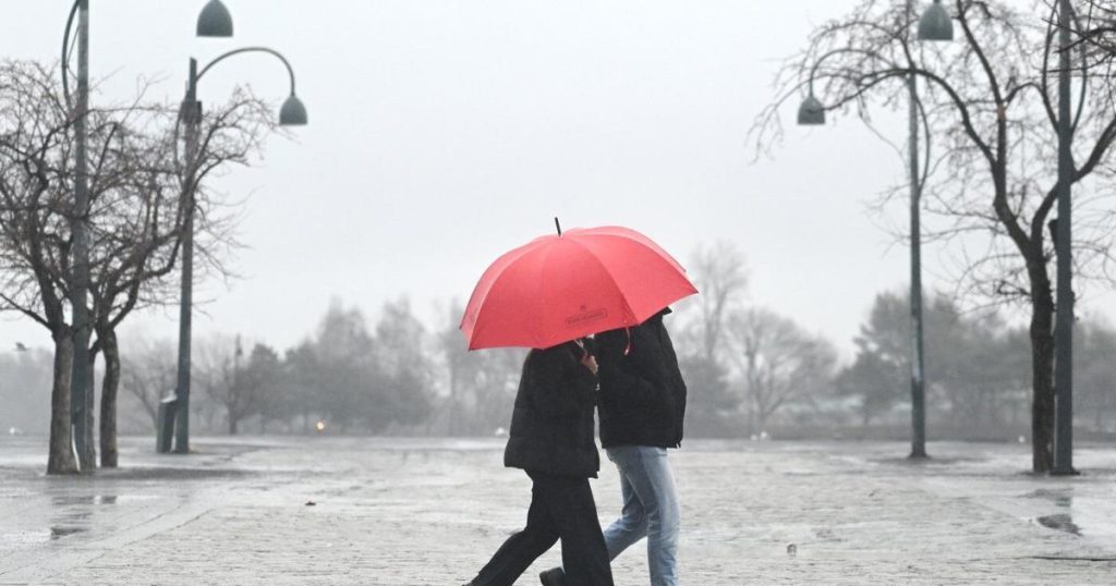 Ice and rain move through the Maritimes, but worst is over says Environment Canada