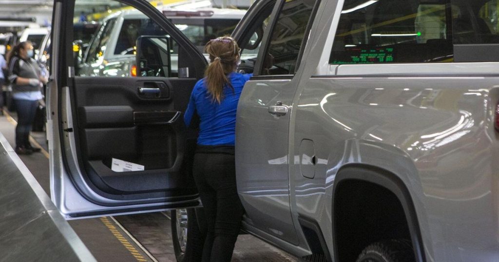 ‘In a fight with one man’: Trump’s tariffs have autoworkers in Oshawa, Ont., on edge