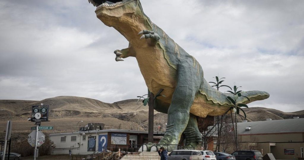 ‘Special to the world’: Supporters hope to save beloved Drumheller dinosaur