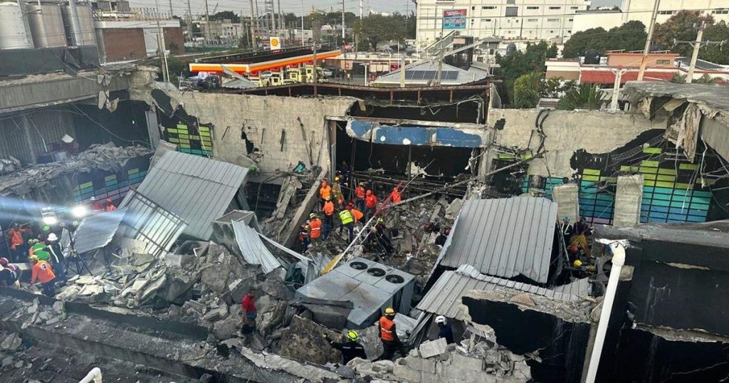 The roof collapses at a Dominican Republic nightclub, killing at least 98 people