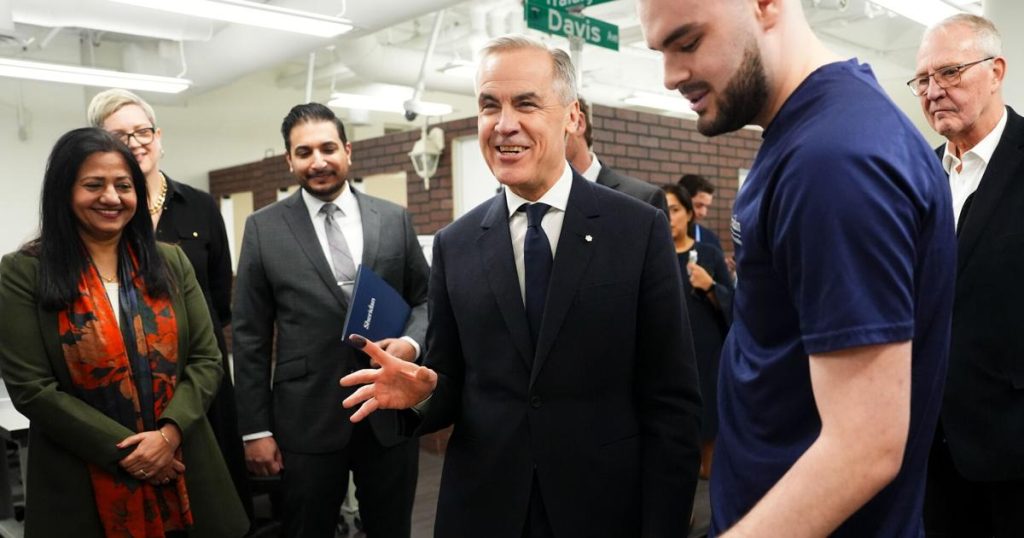 Election 2025: Carney pitches crime policy, Poilievre talks housing |