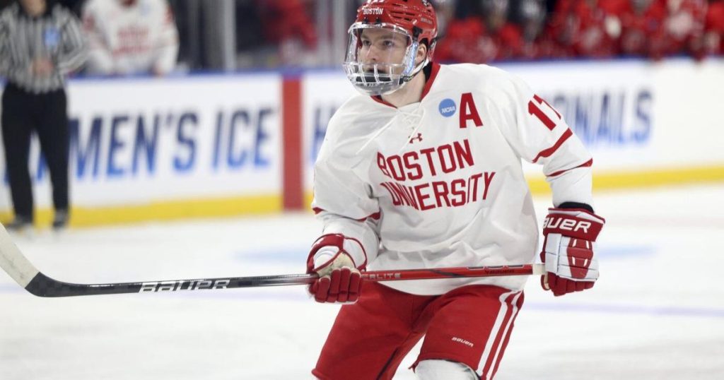 Edmonton Oilers sign forward Quinn Hutson to two-year entry level contract