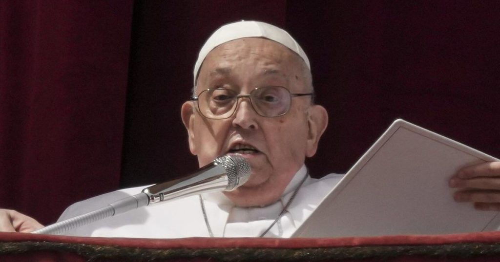 Pope Francis’s memory looms large for Canadians attending Easter Monday mass