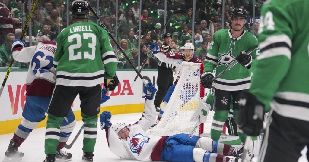 Blackwell scores in OT as Stars beat Avalanche 4-3 to even series