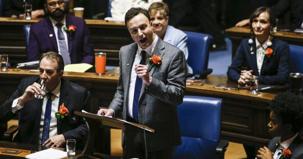 Politicians spar in Manitoba legislature over government therapy contract