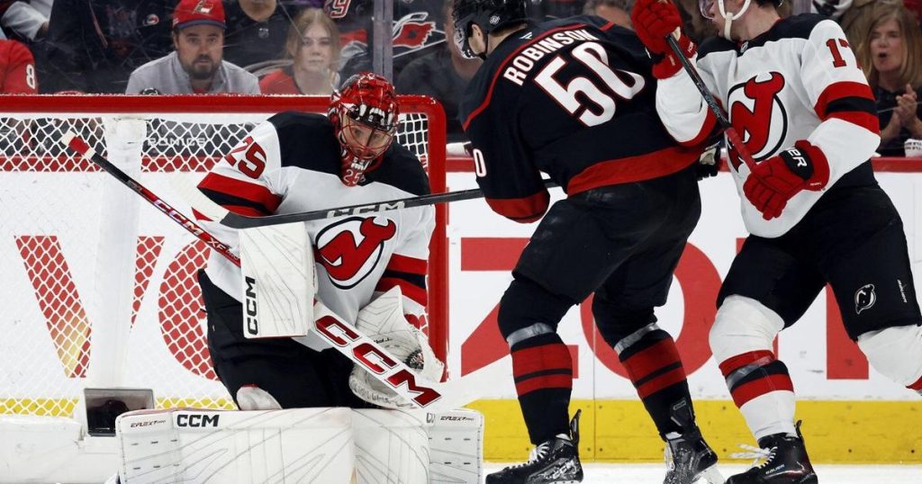 NHL playoffs: Hurricanes push past Devils 3-1 for 2-0 lead in first-round series