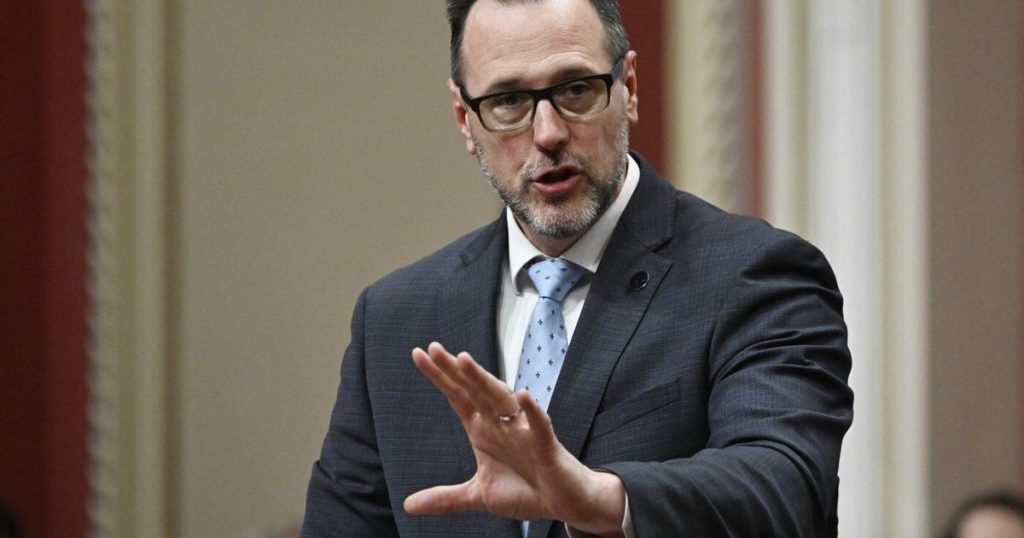 Quebec not ruling out expanding religious symbol ban to daycare workers: minister