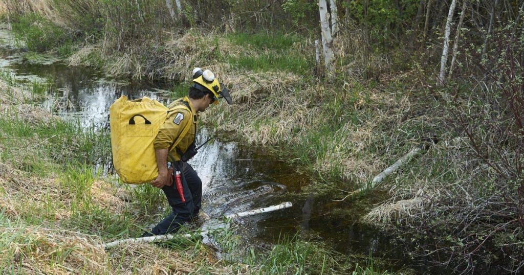 Rain offers some help for crews battling deadly wildfires in eastern Manitoba