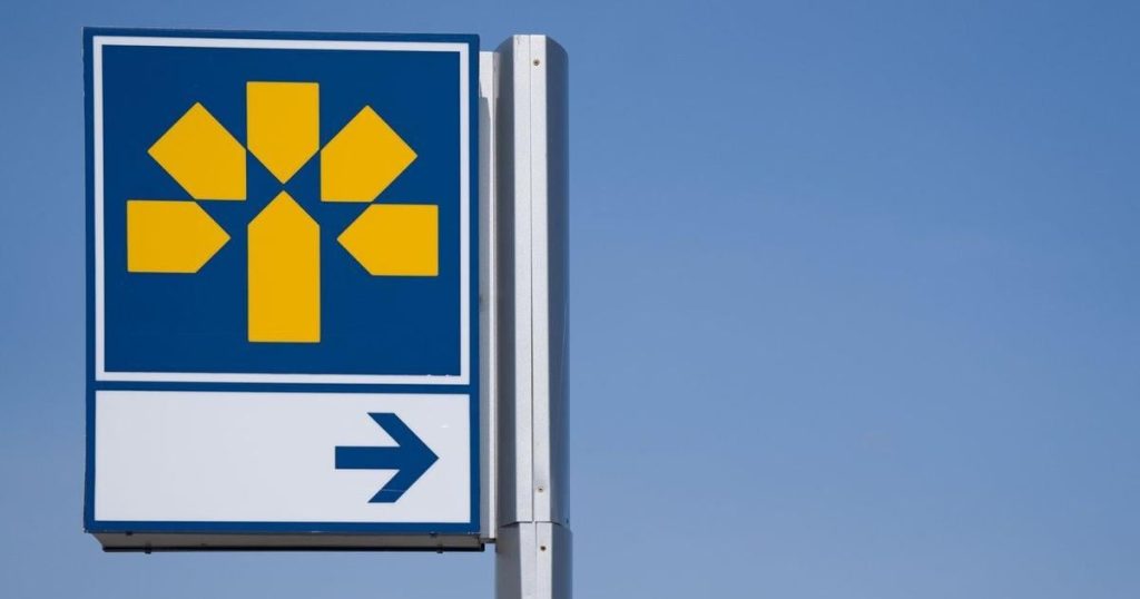 Laurentian Bank reports  million Q2 profit as work continues on strategic plan