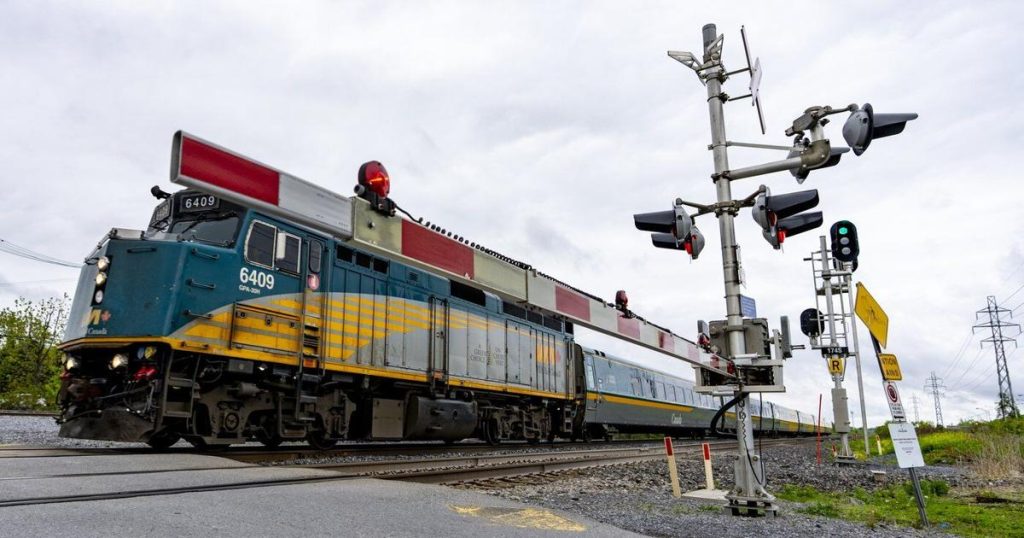Via Rail CEO blames plummeting on-time performance on CN speed rules