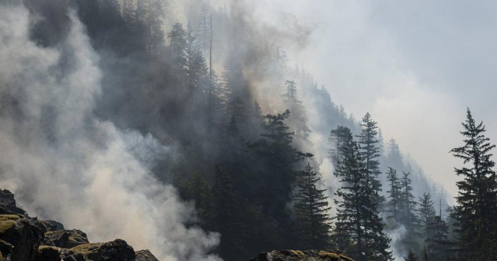 Squamish, B.C., reports progress in fire fight, as northeast hopes for rain