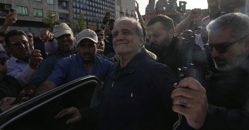 Iranian Canadians and others watch and worry after U.S. strikes on nuclear sites