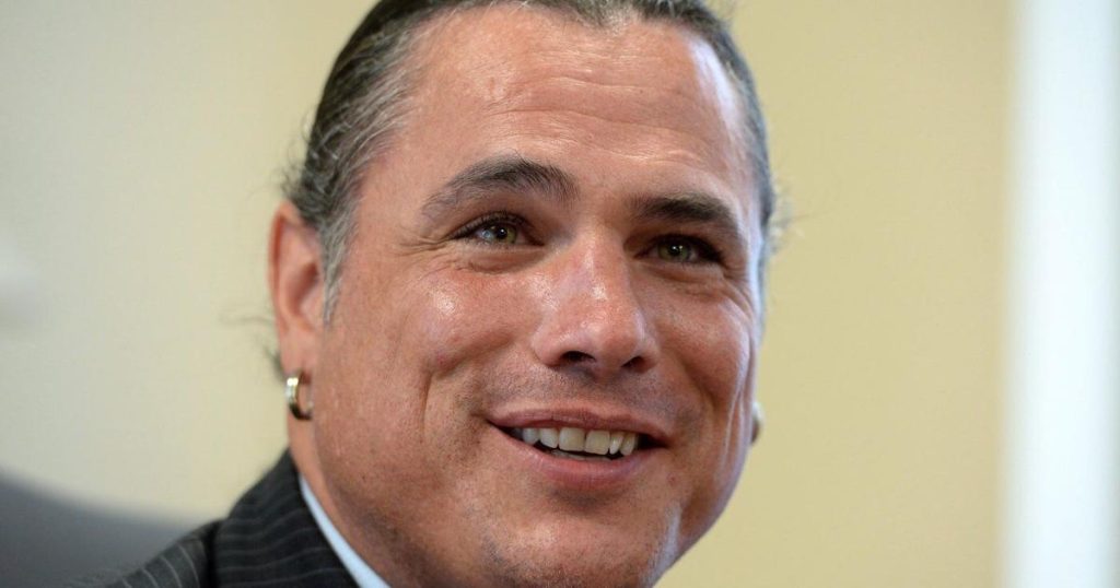 Brazeau recovering after collapsing in Senate Wednesday due to ‘dizzy spell’