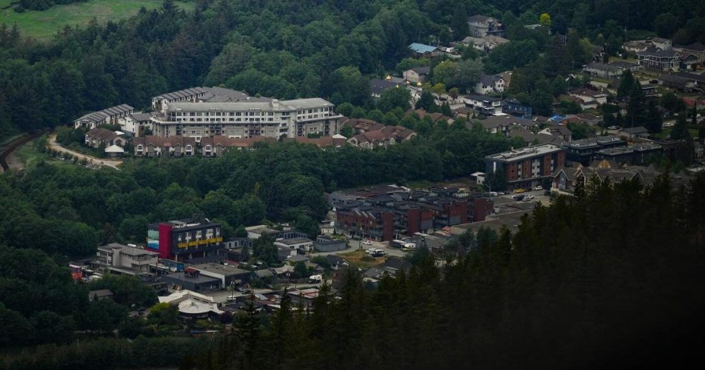 B.C. judge says concerns ‘overblown’ in court challenge to Squamish townhouse project