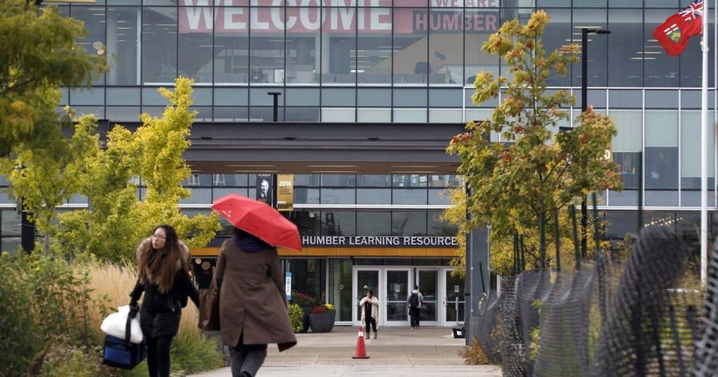 Cuts at Ontario colleges leading to nearly 10,000 job losses, union says