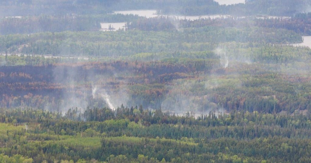 Manitoba renews provincewide emergency order as wildfires rage, forcing thousands out