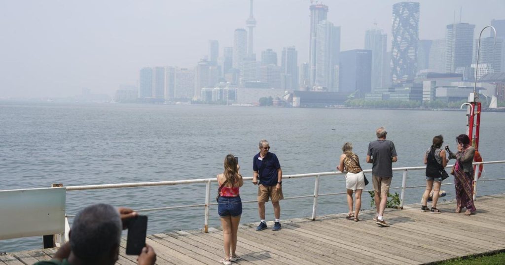 Much of Canada smoky, other parts get heat, and some areas seeing both