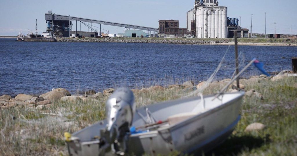 Manitoba and Saskatchewan sign agreement to boost trade corridor through the Arctic