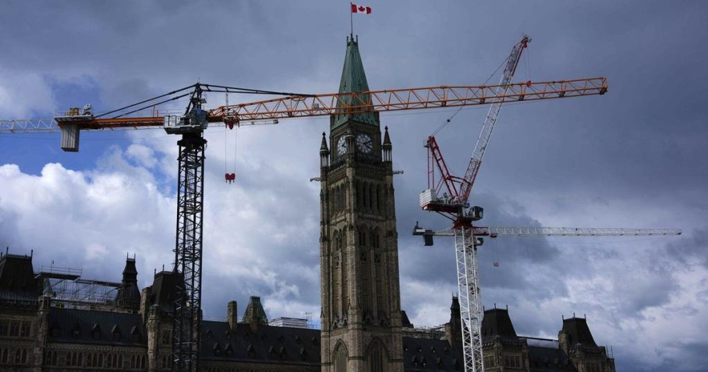 Federal government posts .5 billion deficit in April, May