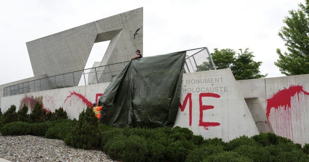 Former city lawyer who vandalized National Holocaust Monument pleads guilty