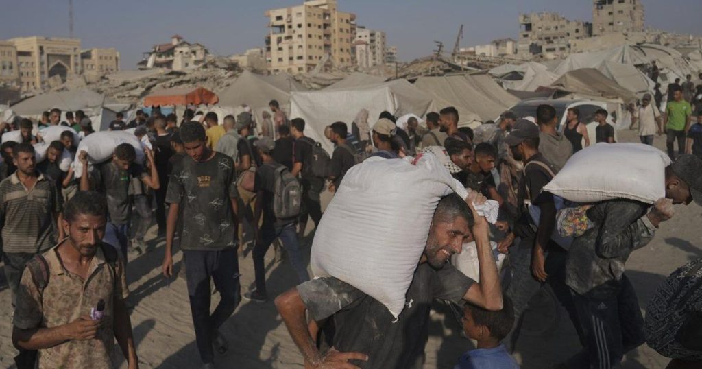 Lawyer calls on Canada to speed up visa approvals as situation worsens in Gaza