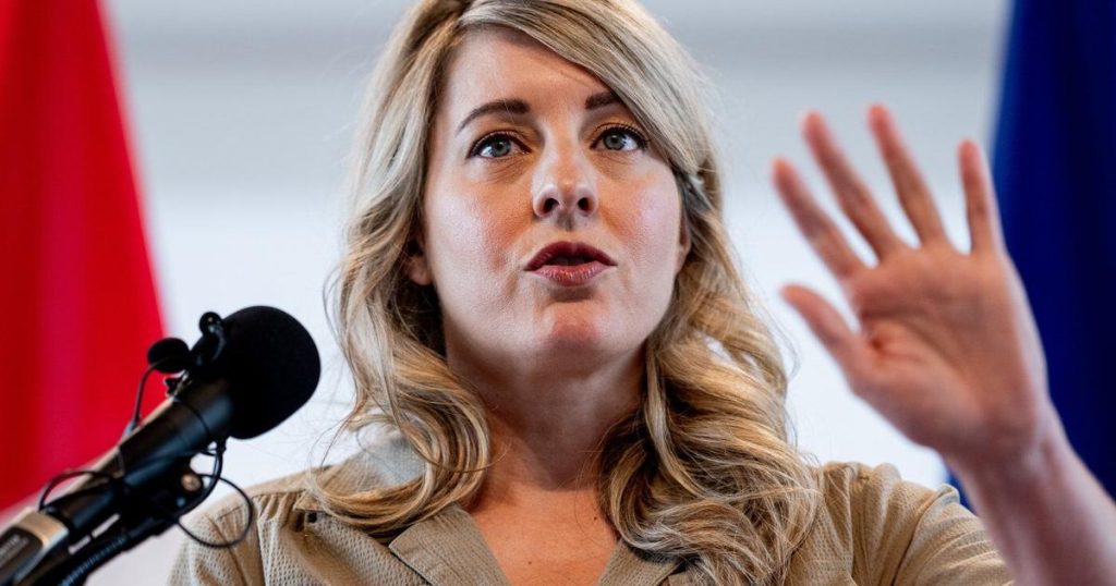 Ottawa upholds CRTC’s wholesale internet rules, says they will foster competition