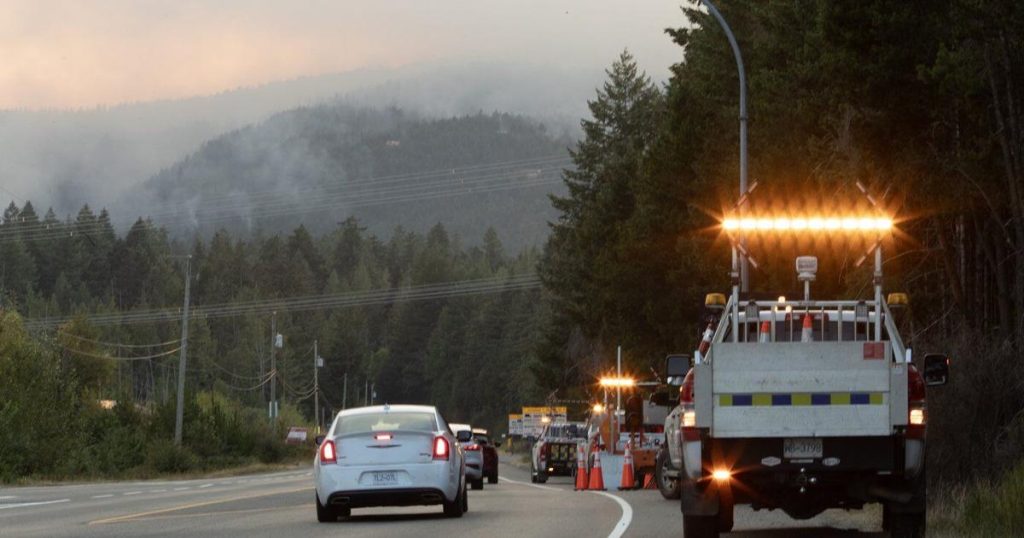 Smoke from Wesley Ridge fire on Vancouver Island could last for months