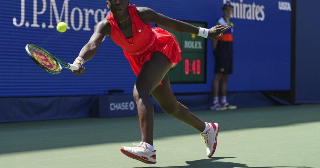 Canada’s Mboko loses to Krejcikova in first round of U.S. Open